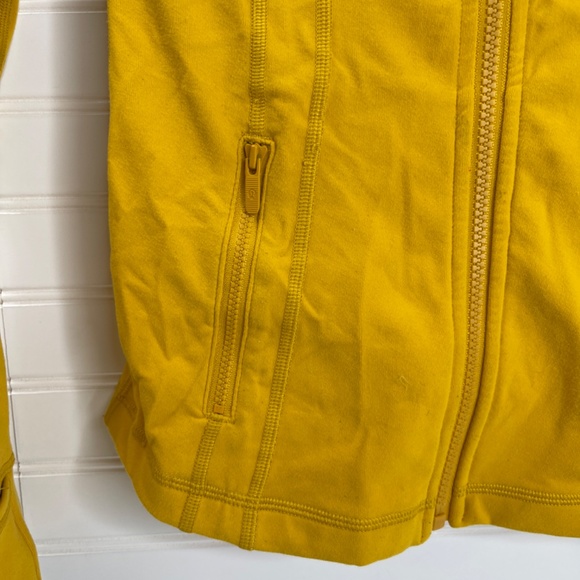 lululemon athletica Yellow Jacket - Picture 4 of 8